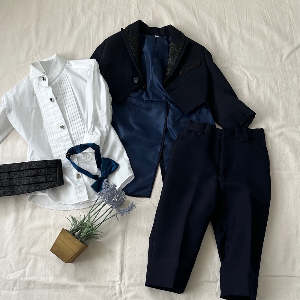 Elegant Black and White Formal Suit Set